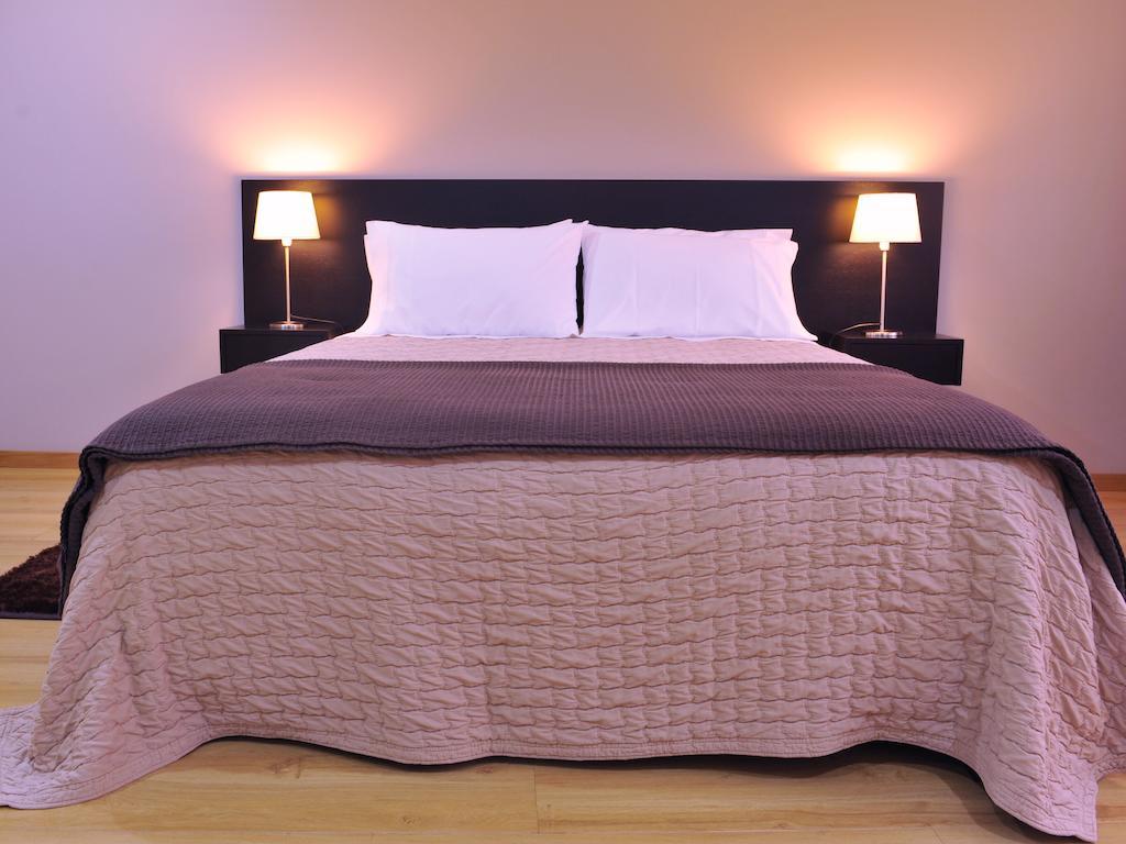 Pensao Santo Antonio Hotell Vila Nova de Famalicão Rum bild